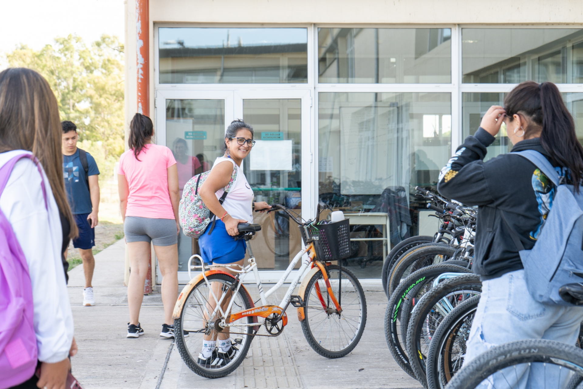  Se convoca al estudiantado a debatir sobre un Reglamento para el reconocimiento de los Centros de Estudiantes 