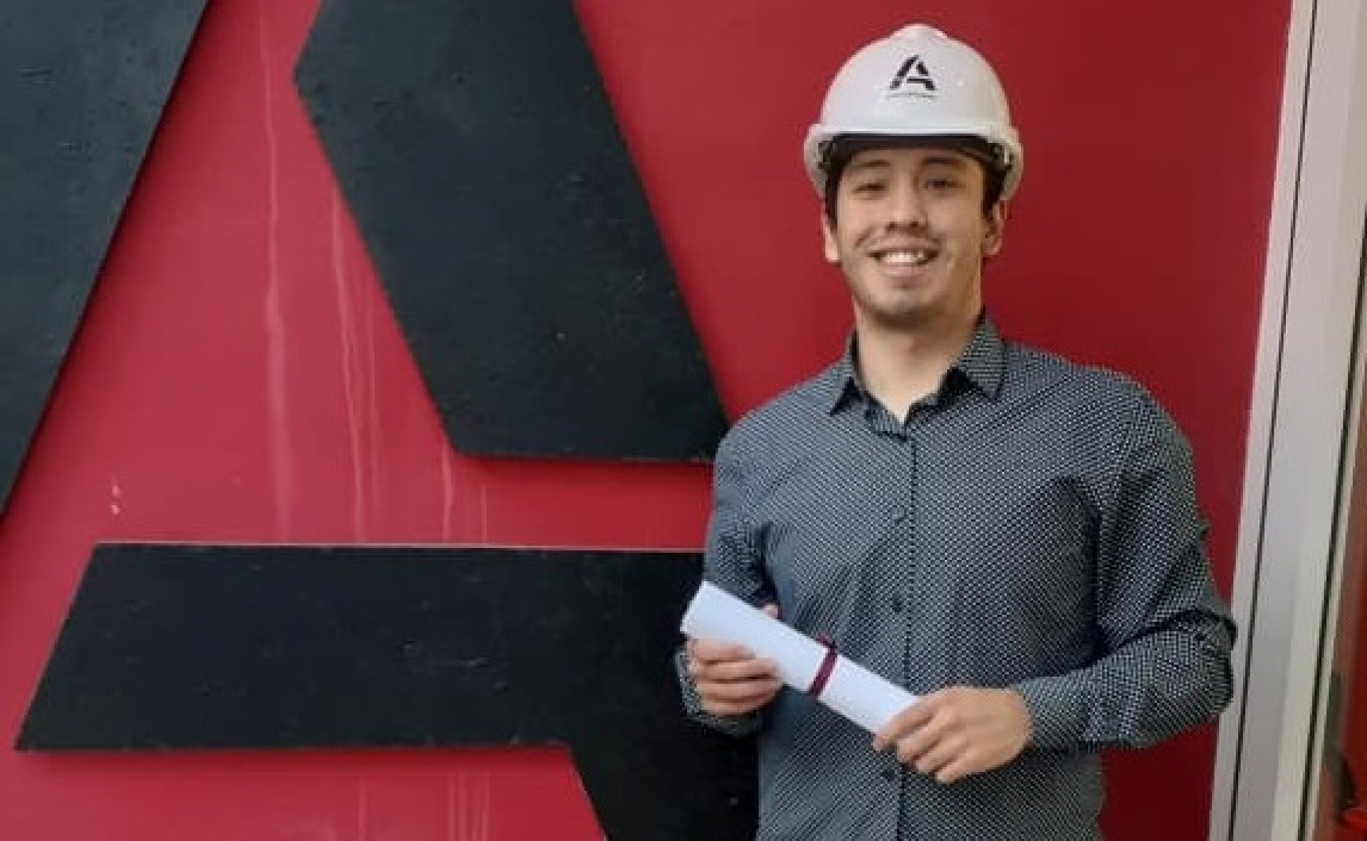 UNRN celebra un nuevo título en Arquitectura: la carrera ya cuenta con 12 graduados y graduadas