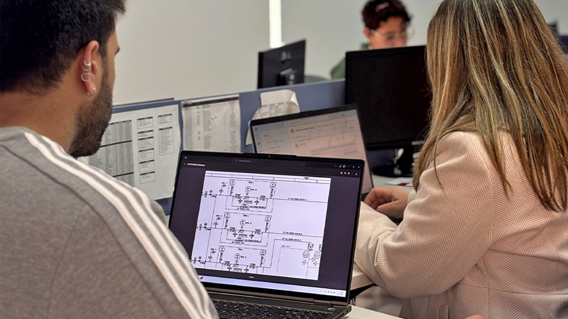 Abrió una pasantía para estudiantes de Arquitectura