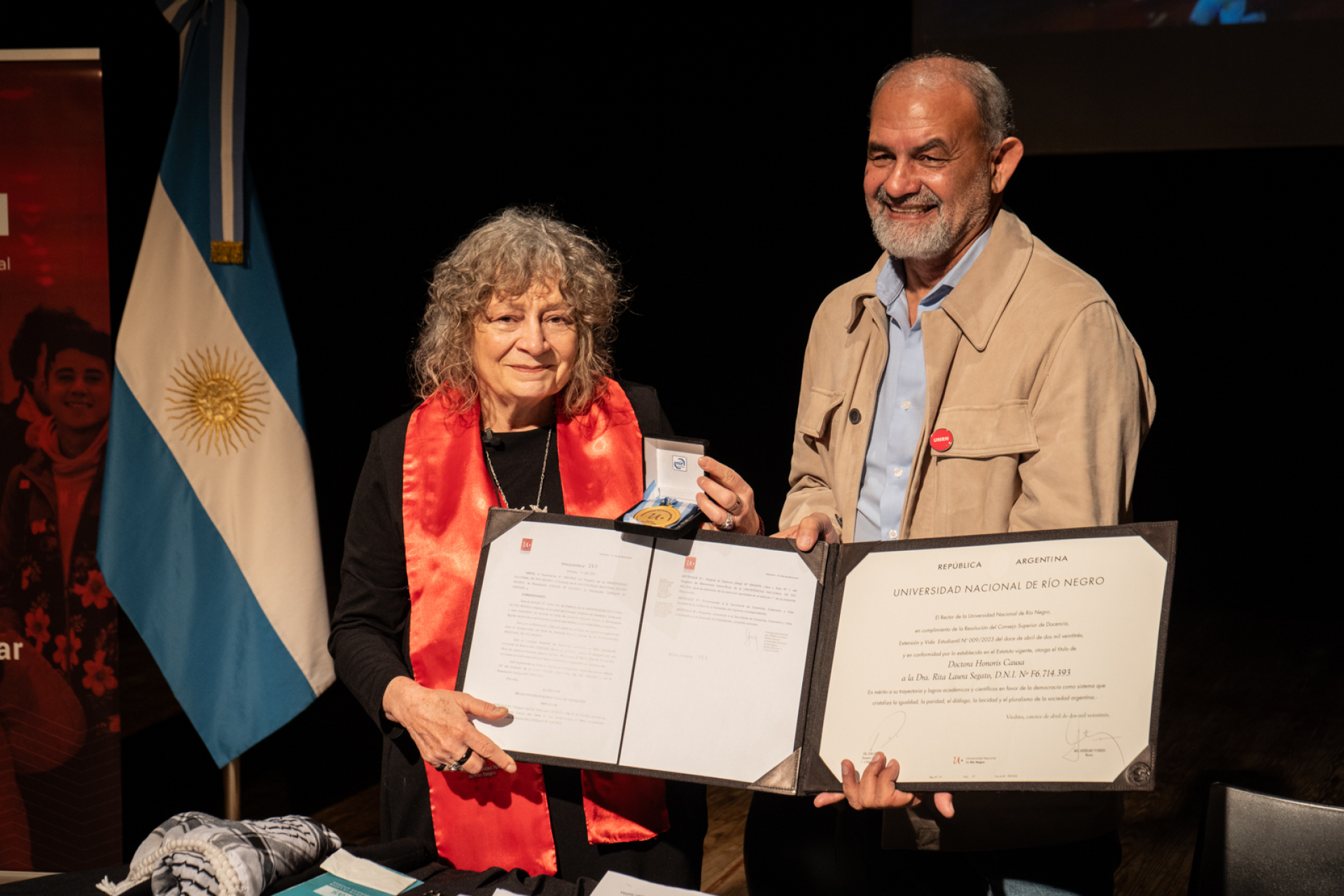 Rita Segato recibió el Doctorado Honoris Causa UNRN y convocó a “desnombrar” el presente