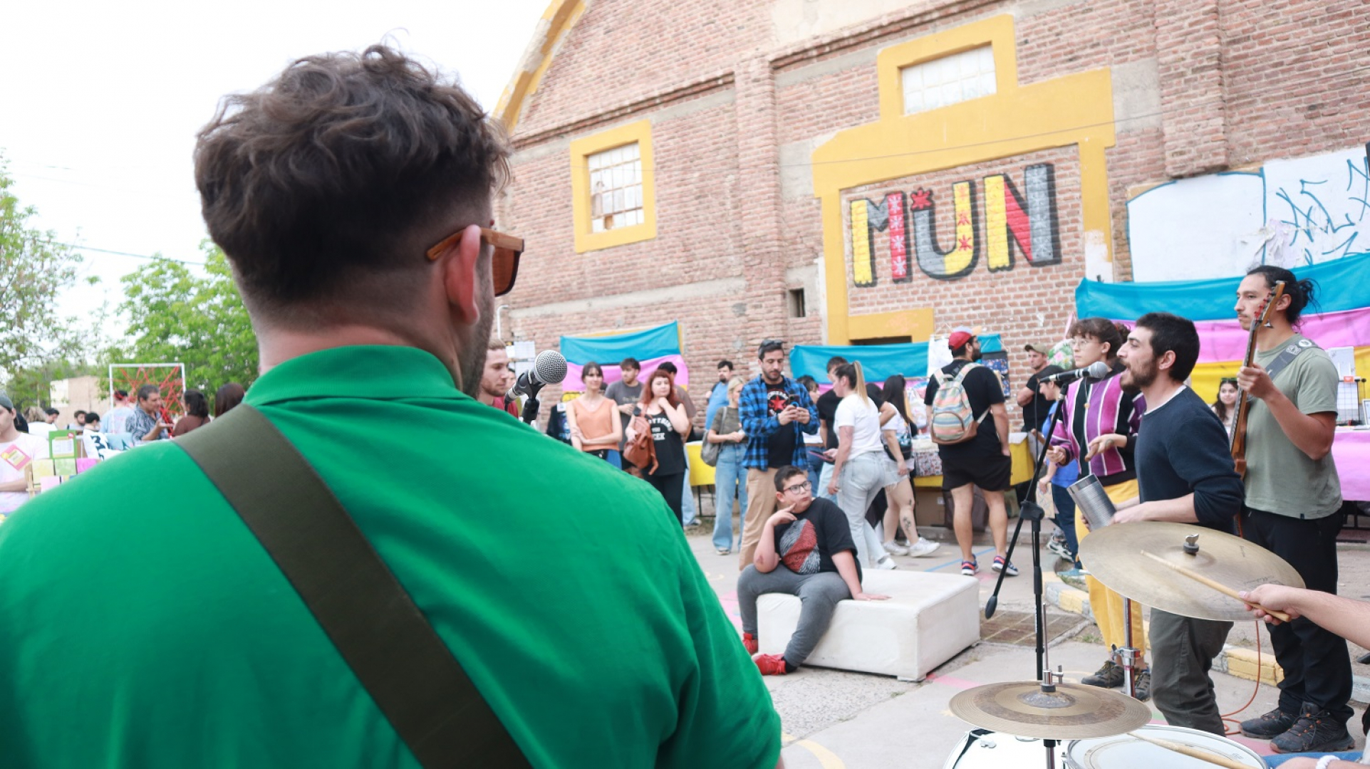 Mercado Universitario 5: Convocatoria para intervenciones artísticas y musicales 