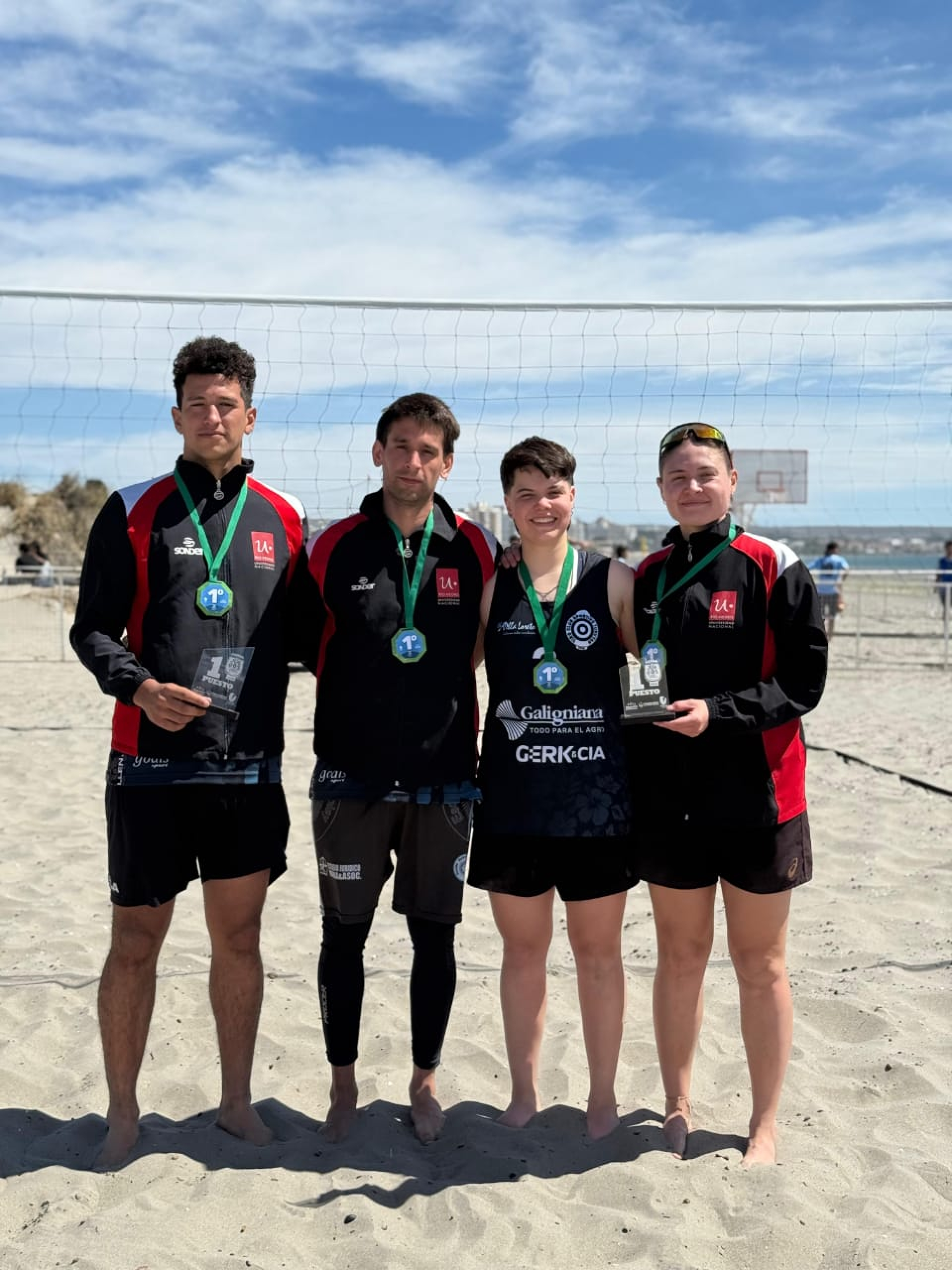 Estudiantes de la UNRN participan de los Juegos Universitarios de Playa  (JUPLA) 2026