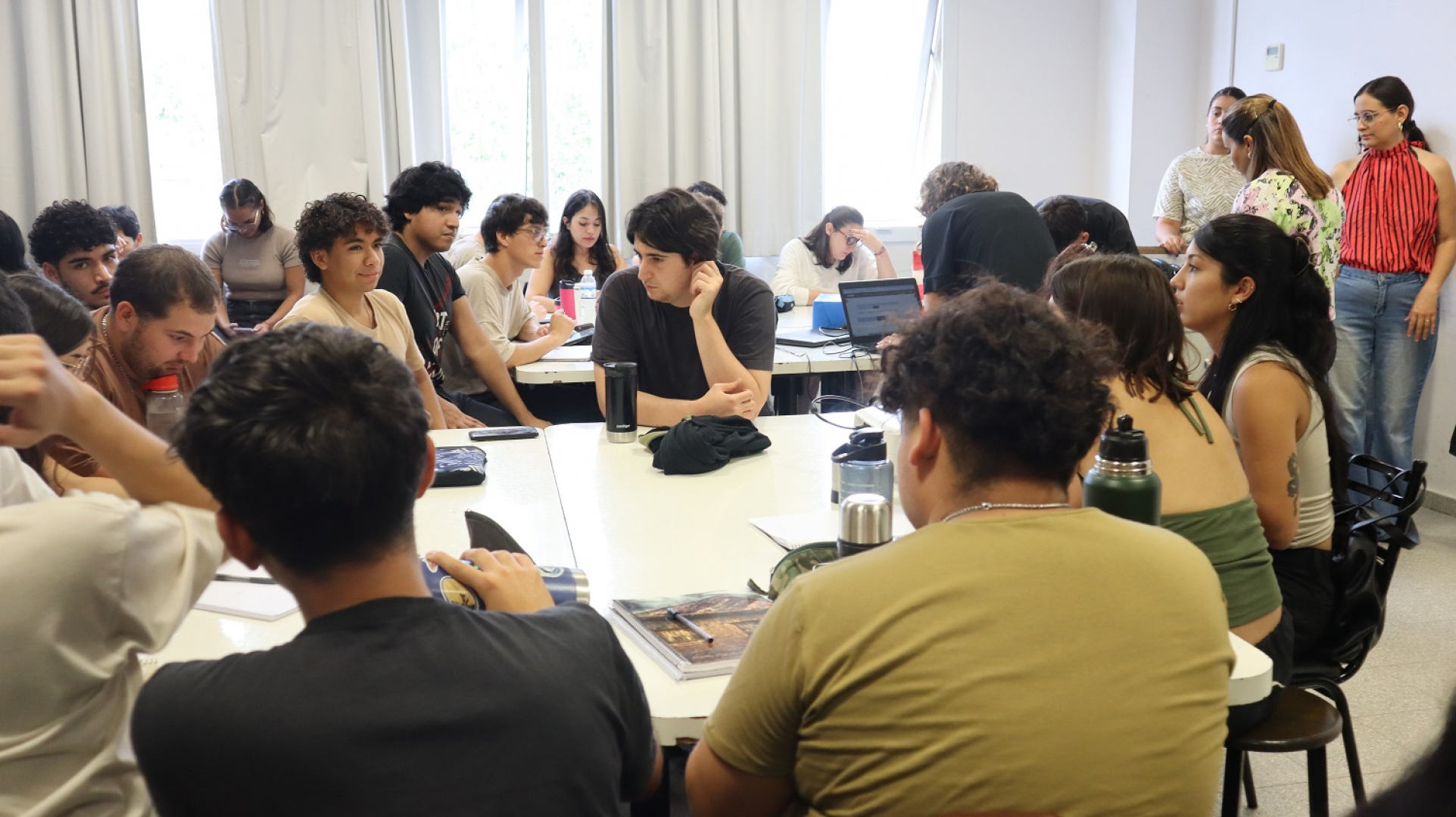 Convocatoria abierta al Programa de Tutores Pares en la Sede Alto Valle – Valle Medio