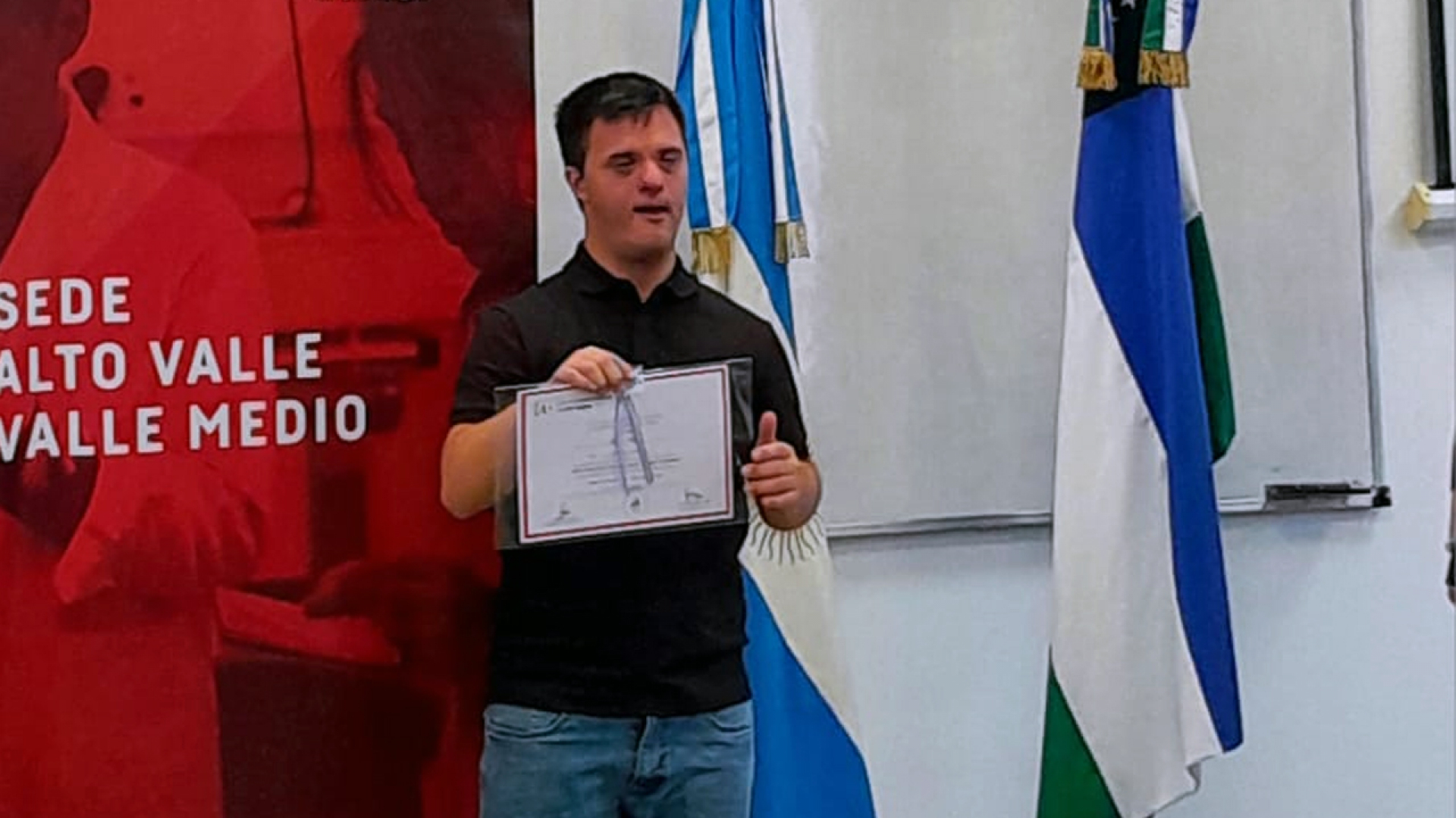 Compromiso con la accesibilidad: Hilario Masson recibió su diploma de formación en Prácticas vinculadas a las Ciencias Veterinarias