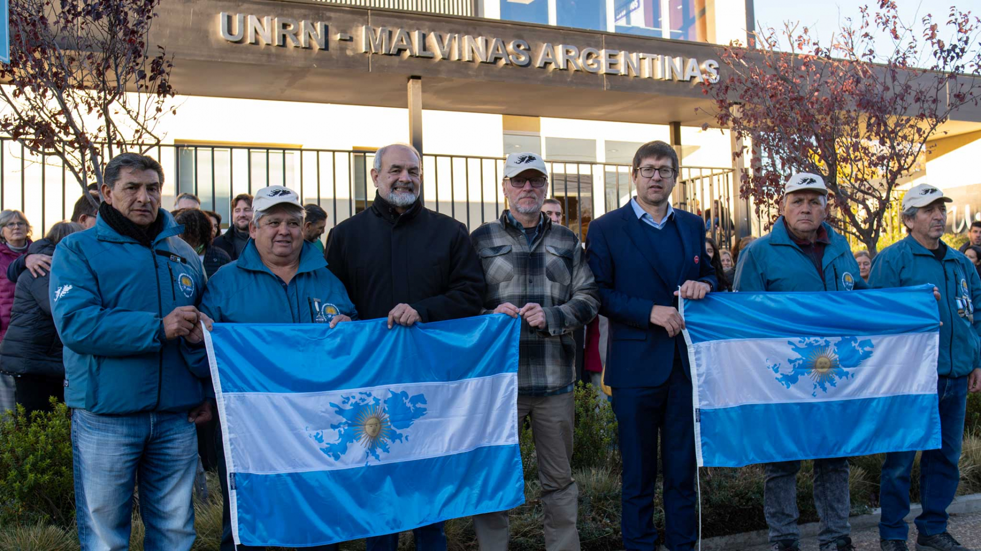 Malvinas y sus héroes pasaron a denominar edificios de la UNRN en Bariloche