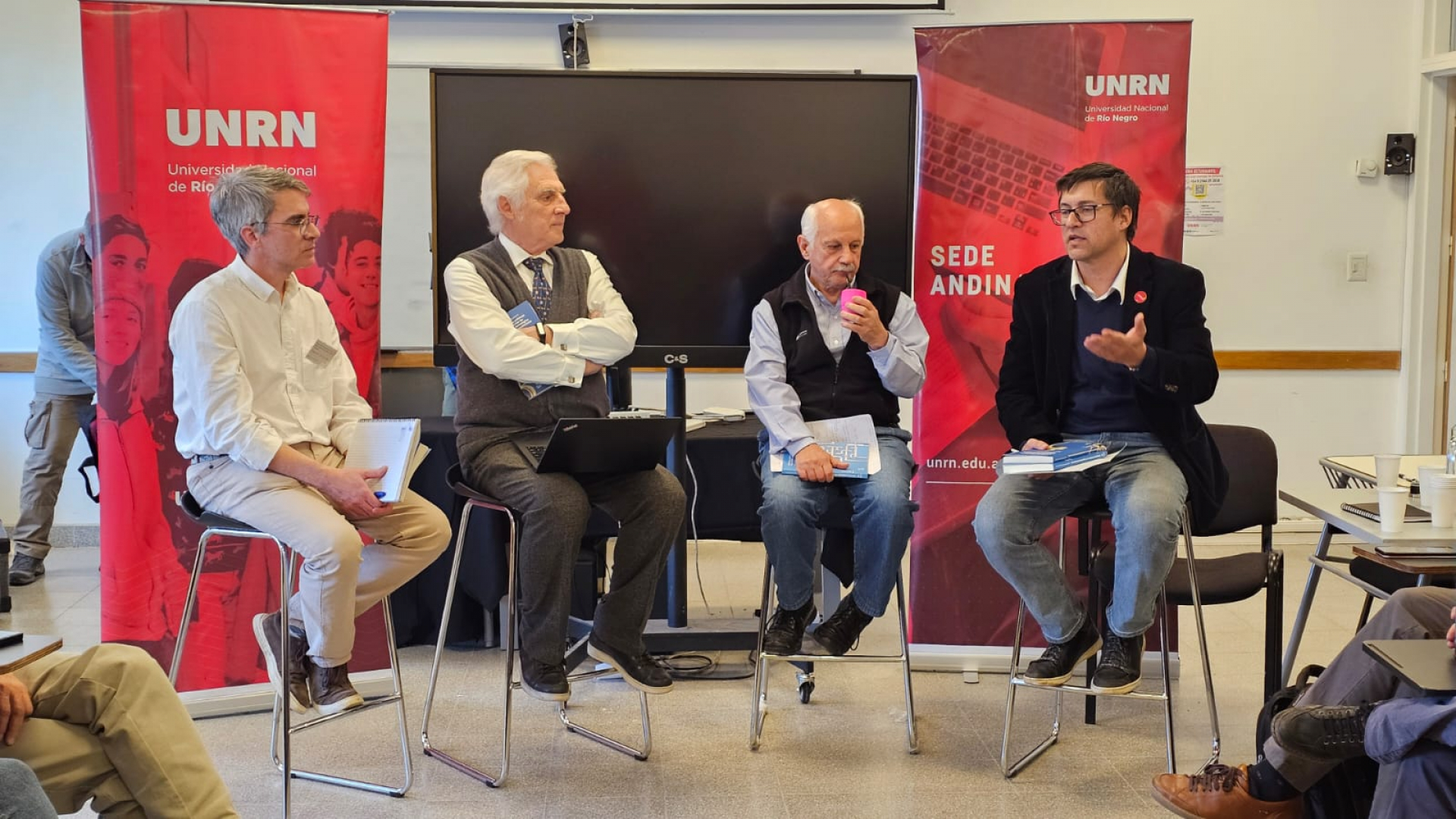 Dos libros para pensar el sistema científico y tecnológico argentino