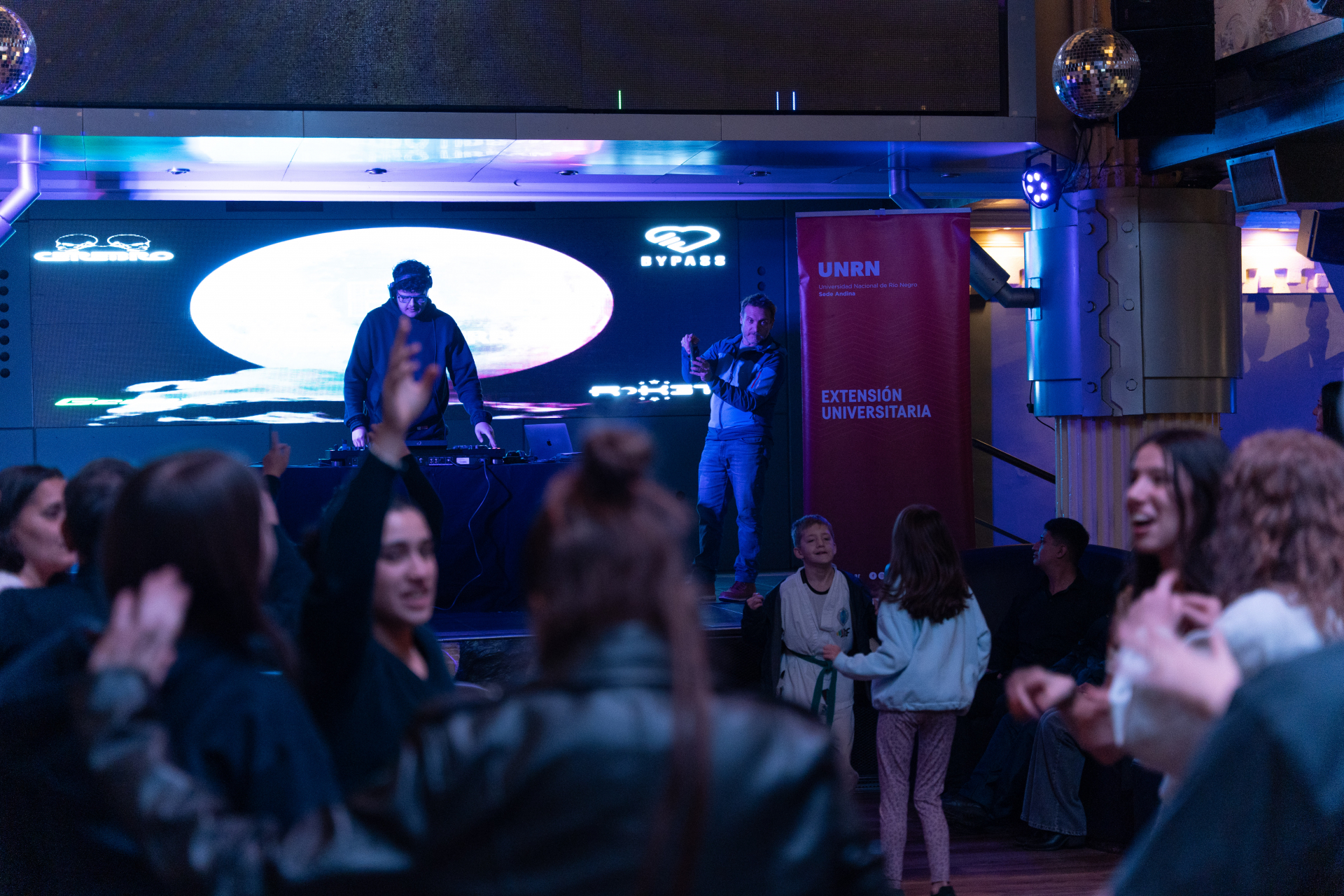 Nuevos DJs en Bariloche con certificación universitaria