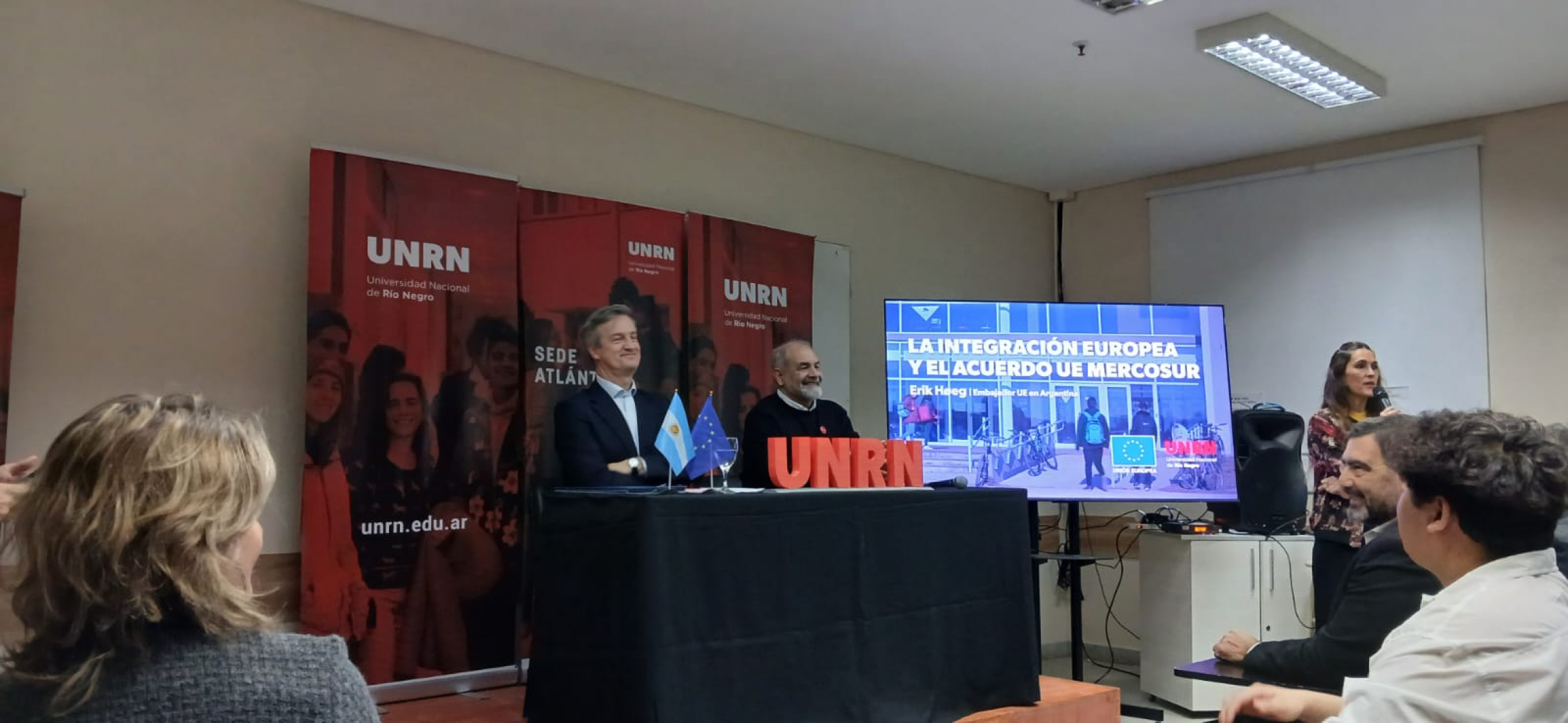 El Embajador de la Unión Europea visitó la UNRN para disertar sobre los desafíos y oportunidades del acuerdo con el Mercosur