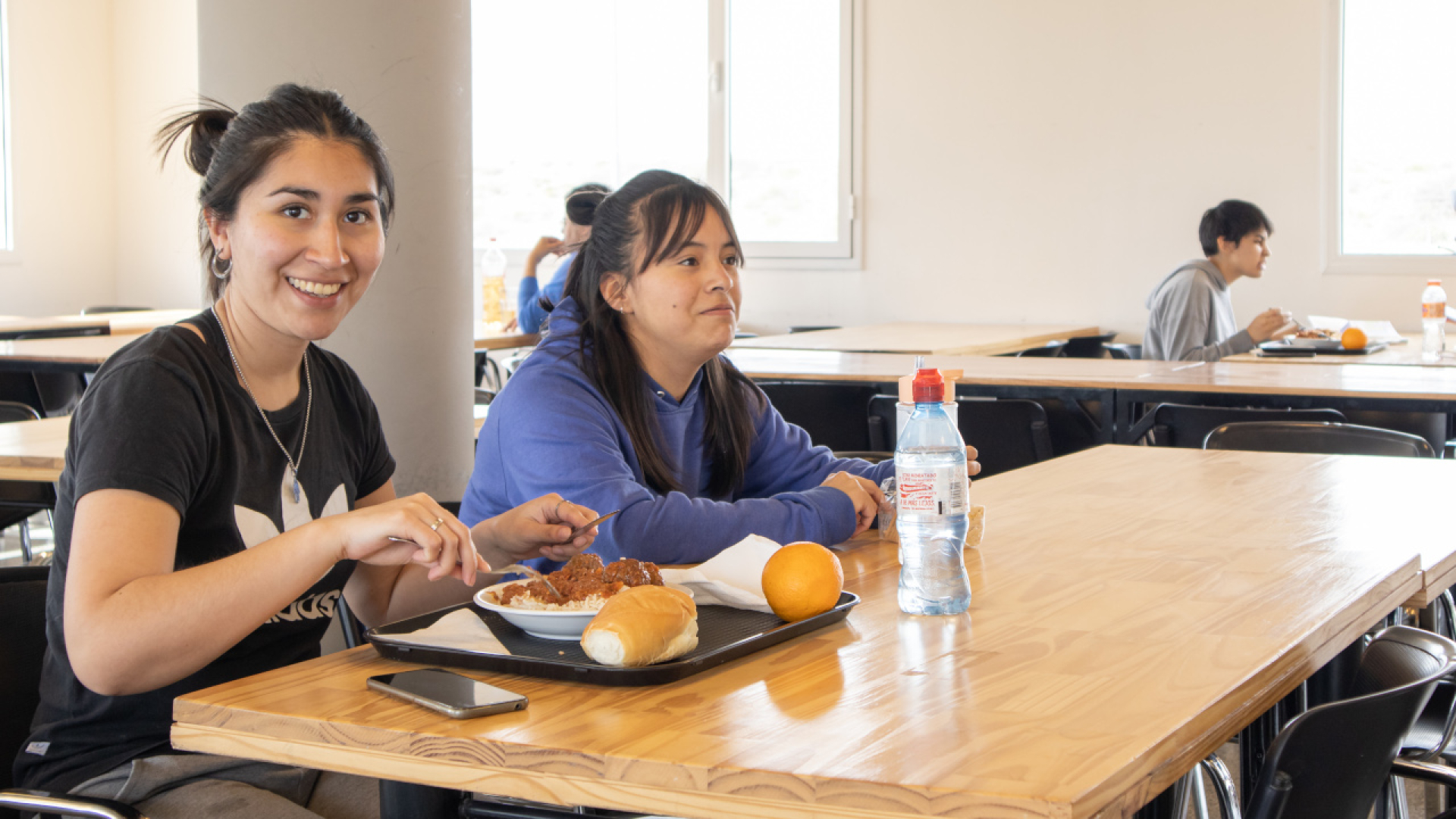 Programa de beneficios y descuentos para estudiantes en Viedma y Patagones