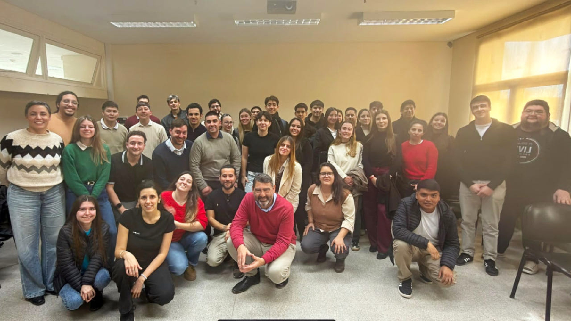 Encuentro de estudiantes pasantes en la Sede Atlántica