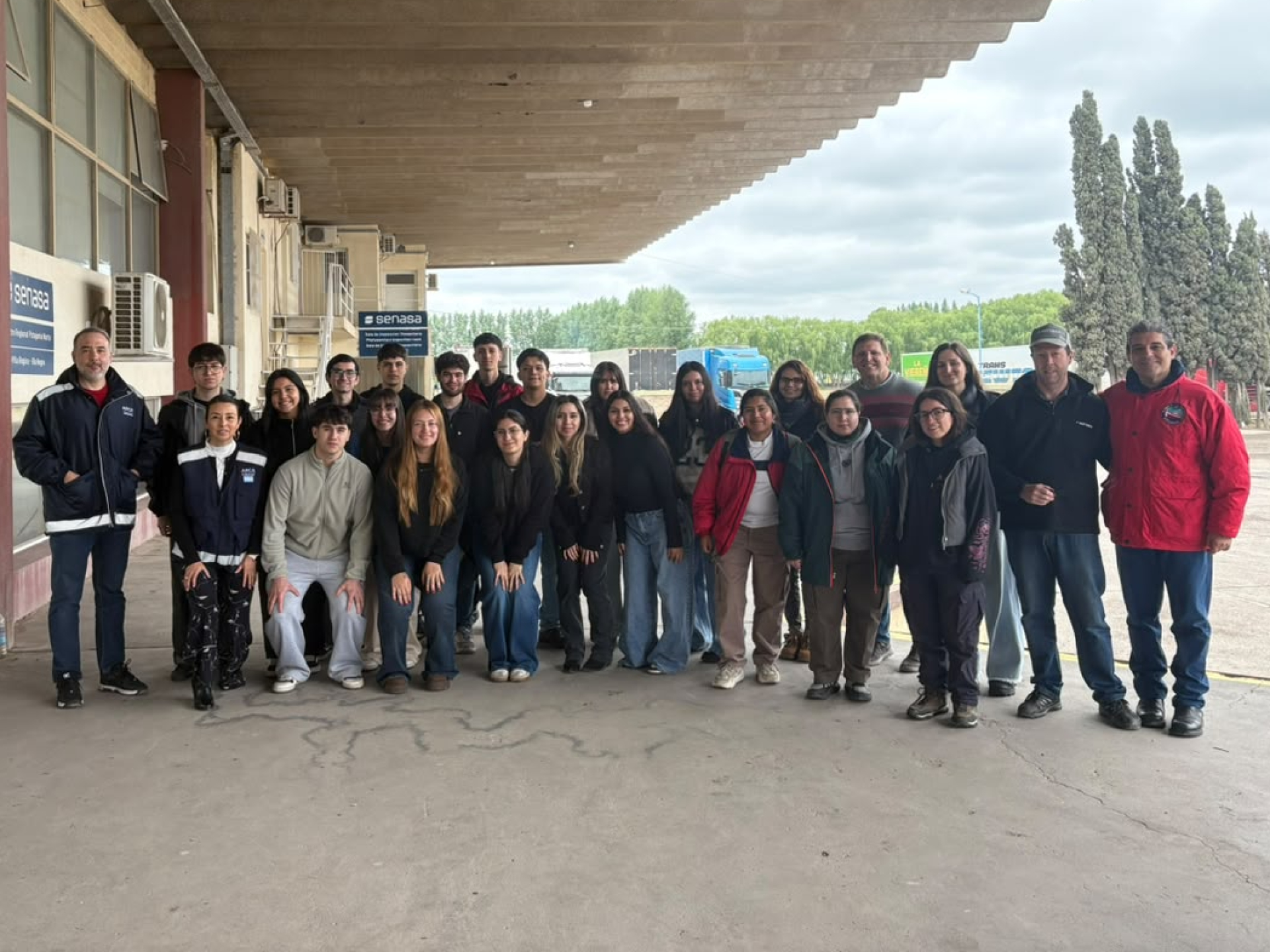 Estudiantes de la UNRN visitaron la aduana de Villa Regina