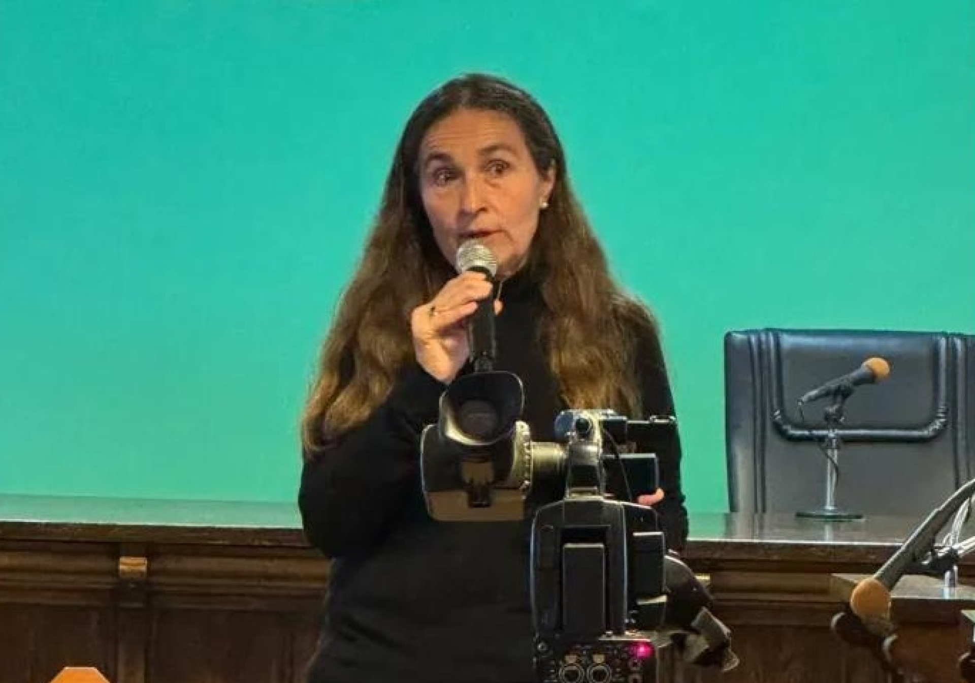 Repudio por la exoneración a la investigadora Virginia Aparicio
